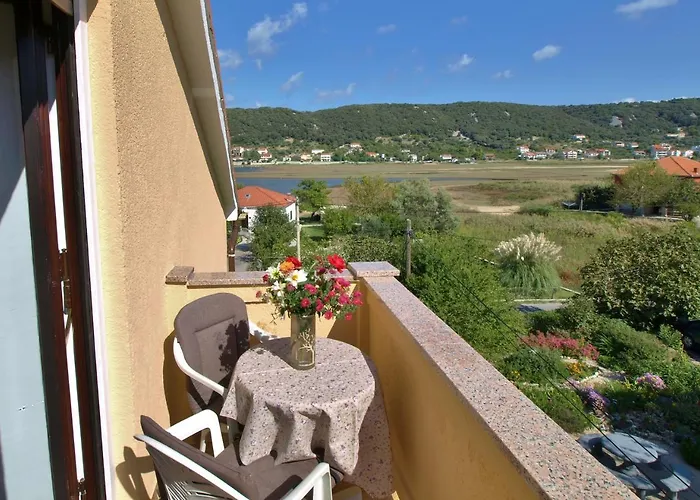 Jaska Anica Apartments